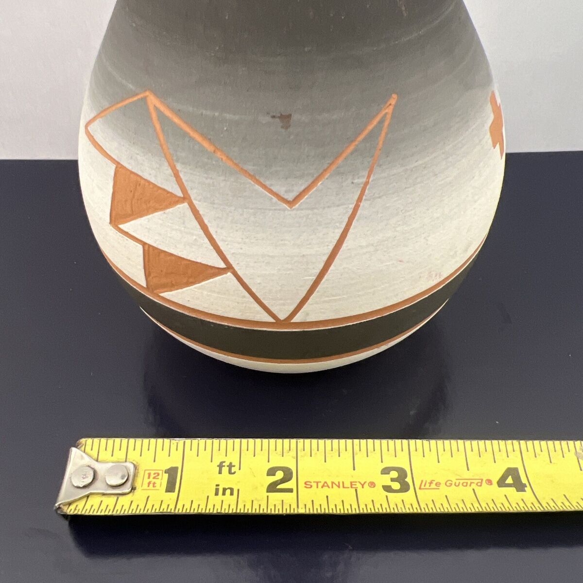 工芸品 Indian handmade pottery 工芸品 Indian handmade pottery Hand Made Pottery Signed by