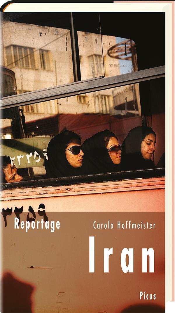 Thumbnail - Reportage Iran. Schwarze Schleier, Grüne Fahnen | Carola Hoffmeister |