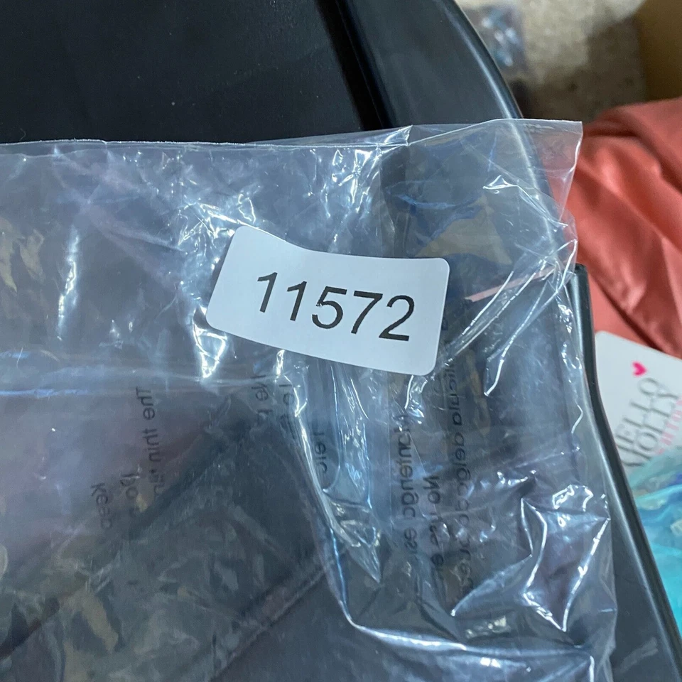 VSX Activewear Bra Women XS Black V-Neck Wide Strap Cotton Solid Wireless Casual - Image 4 of 4