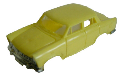 Faller  ams  4855    *** Fiat 1800 B ***    Karosserie  hellgelb    ***NEU***
