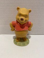 Vintage Winnie the Pooh Walt Disney Company Collection Figurine Statue Pooh