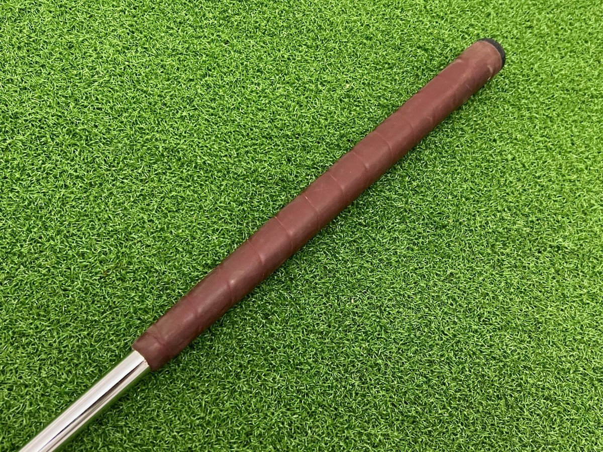MacGregor Golf CLASSIC SPUR 955G PUTTER Right Handed Original Grip
