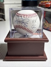 Top 10 Omar Vizquel Baseball Cards 17