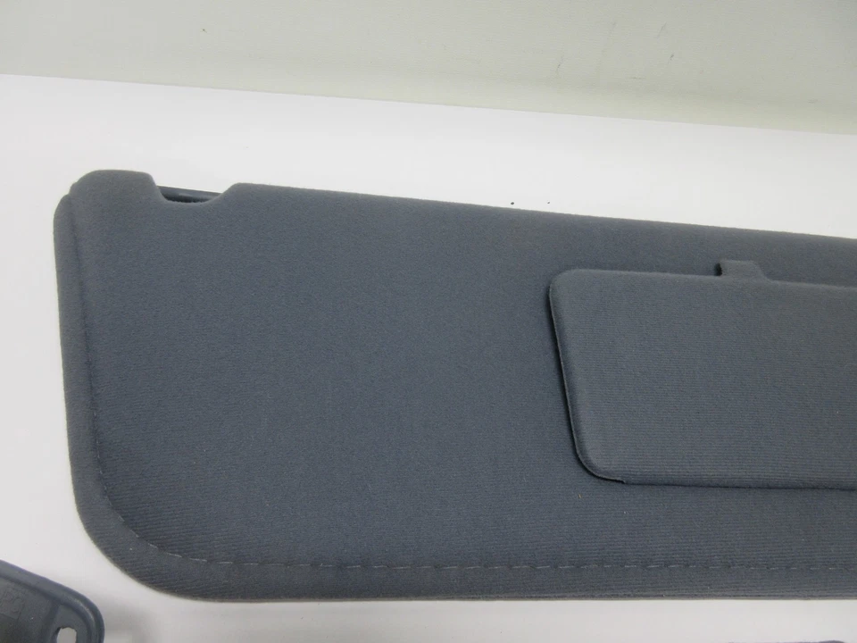 1987-1996 Ford F-150 F-250 F-350 Bronco BLUE Sun Visor Shade Set Pair LH RH OEM - Image 4 of 4