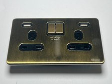 Schneider Antique Brass 2 gang Double plug socket, USB A, Ultimate Screwless