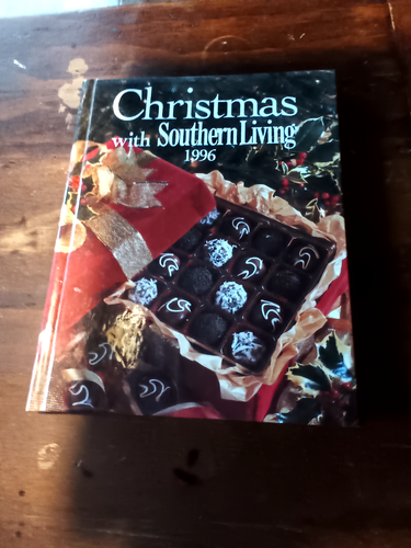 Christmas With Southern Living 1996 - Hardcover By Rebecca Brennan - GOOD - Picture 5 of 5