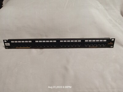 Leviton Telcom Gigamax 5G484-B24 24 Port 19'' Cat5e Patch Panel