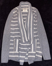 ABERCROMBIE KIDS GIRLS NON CLOSURE SWEATER SIZE 13/14 GRAY OFF WHITE NEW
