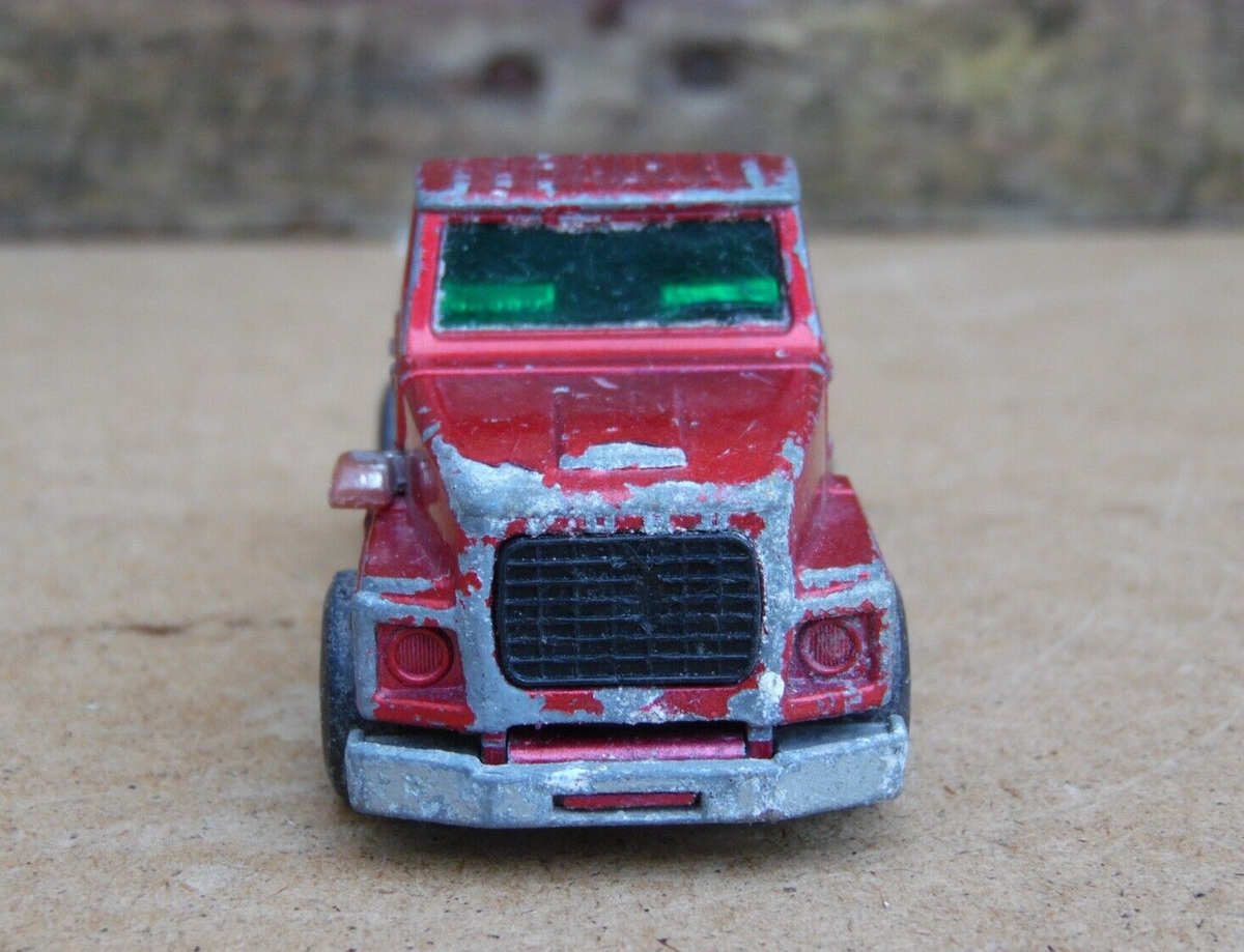 Vintage 1973 Matchbox Super Kings Ford LTS Series Tractor K-16/18