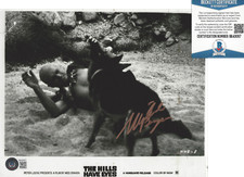 MICHAEL BERRYMAN SIGNED THE HILLS HAVE EYES PLUTO SIGNED 8x10 PHOTO BECKETT BAS