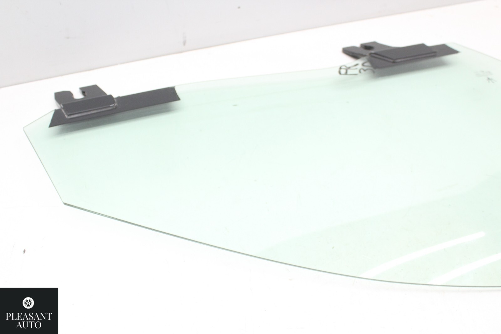 14-22 Maserati Ghibli M157 S Front Right Side Door Window Glass OEM