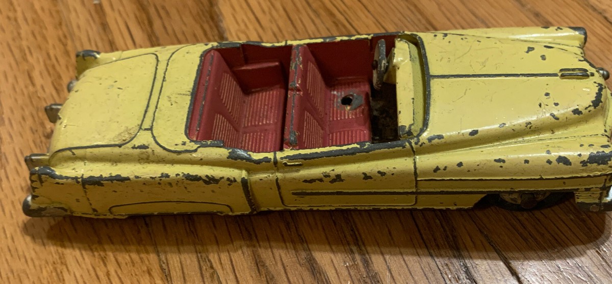 美品　英国製DINKY TOYS CADILLAC ELDORADO ミニカー 美品 英国製DINKY TOYS CADILLAC ELDORADO ミニカー Dinky GB No
