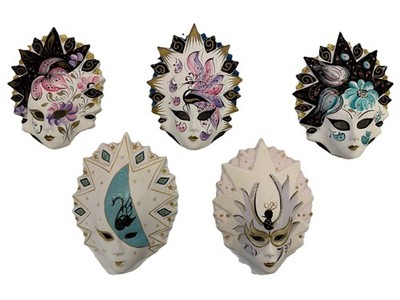 5 wunderschöne Venezianische Masken Im Set Florale Muster Pastellfarben Rarität