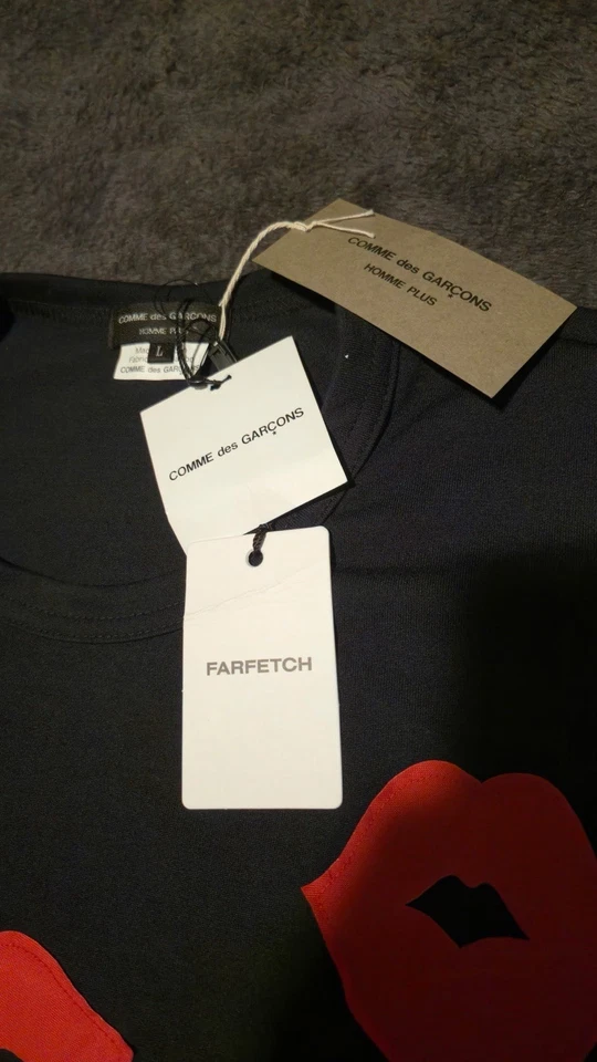 Camiseta para hombre Comme Des Garcons Homme Plus motivo labial D M Foto 3 de 3