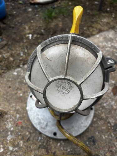 This Is a vintage Circle D portable industrial floodlight, commonly used by fire