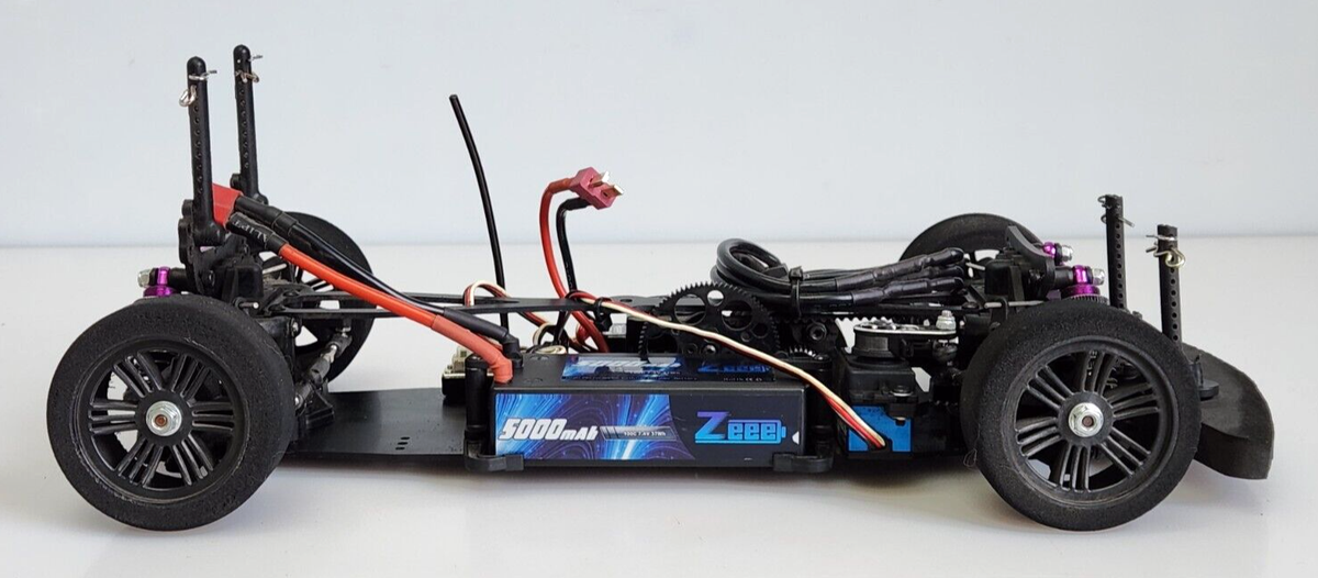 Schumacher シュマッカー Mission FT(おまけ中古ボディ付) Schumacher