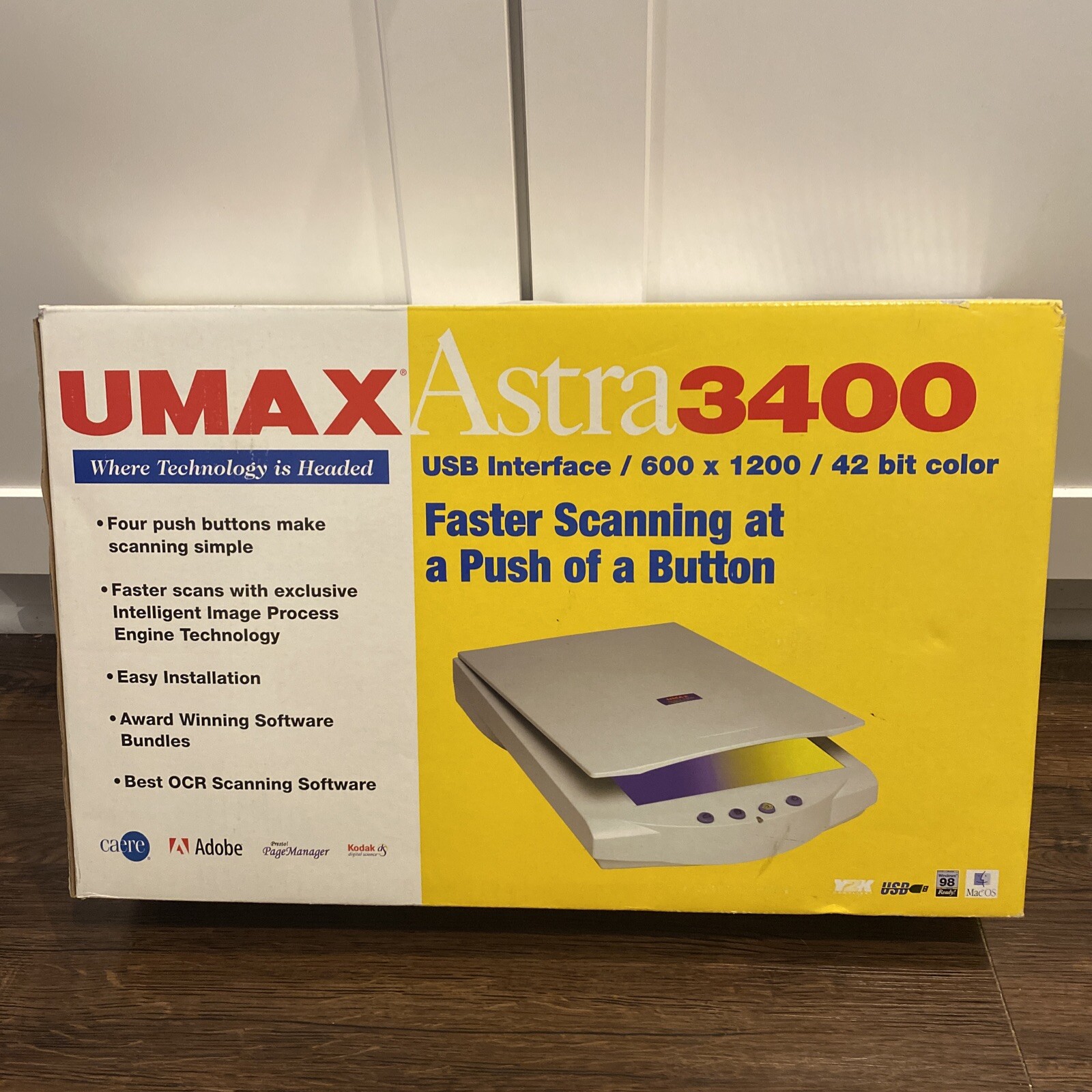 NEW IN BOX Umax Astra 3400 Flatbed Scanner Full page scanner 600 x 1200