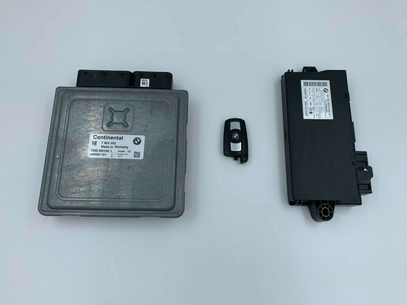 BMW E82 E88 E90 E92 E93 128i 328i N51 PETROL ENGINE ECU SET DME CAS3 ...