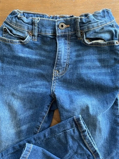 Pantalones de mezclilla azules ajustados auténticos de Lucky Brand para niñas talla 8 pierna recta Foto 2 de 4