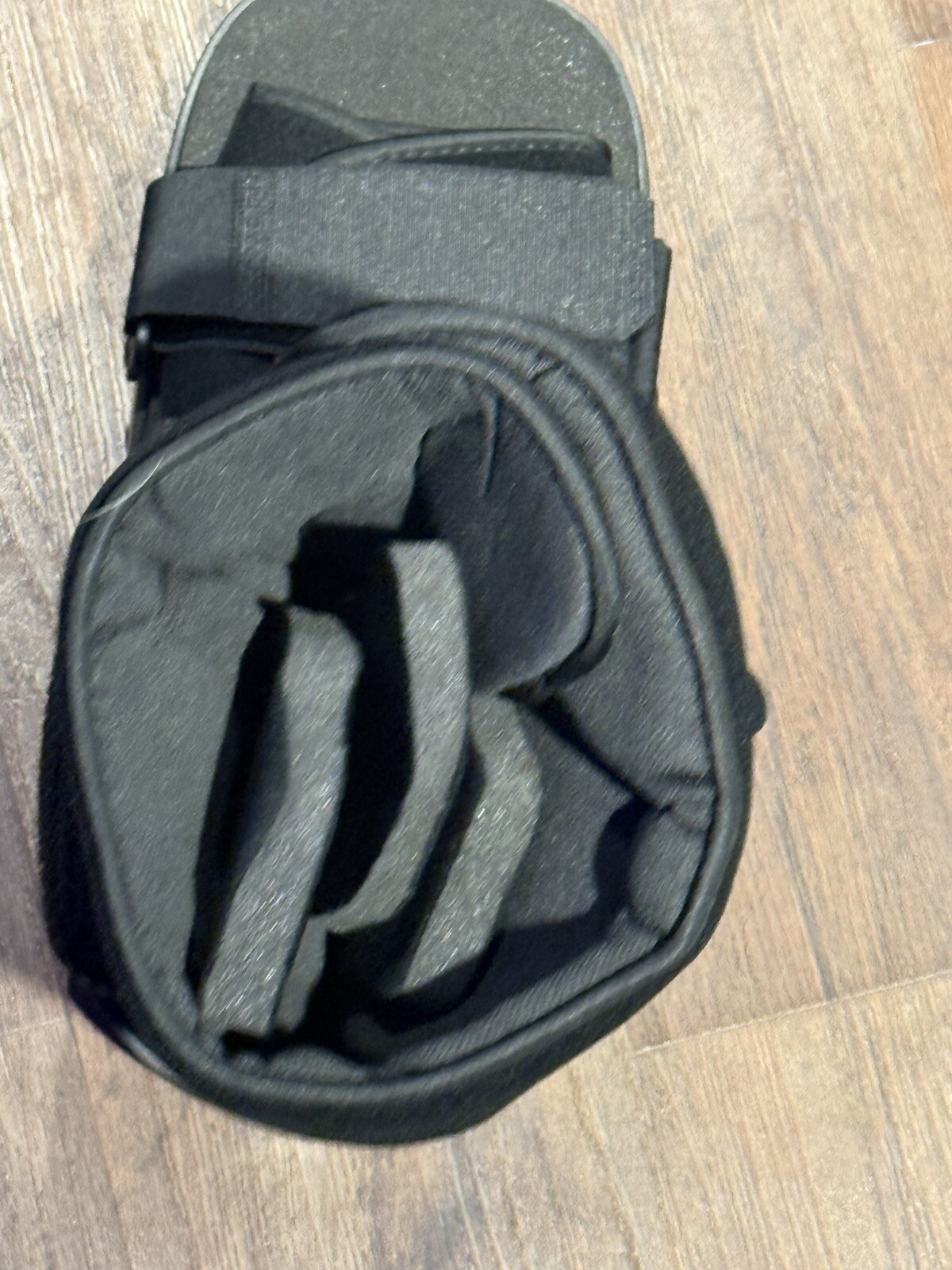 Foto 5 di 6