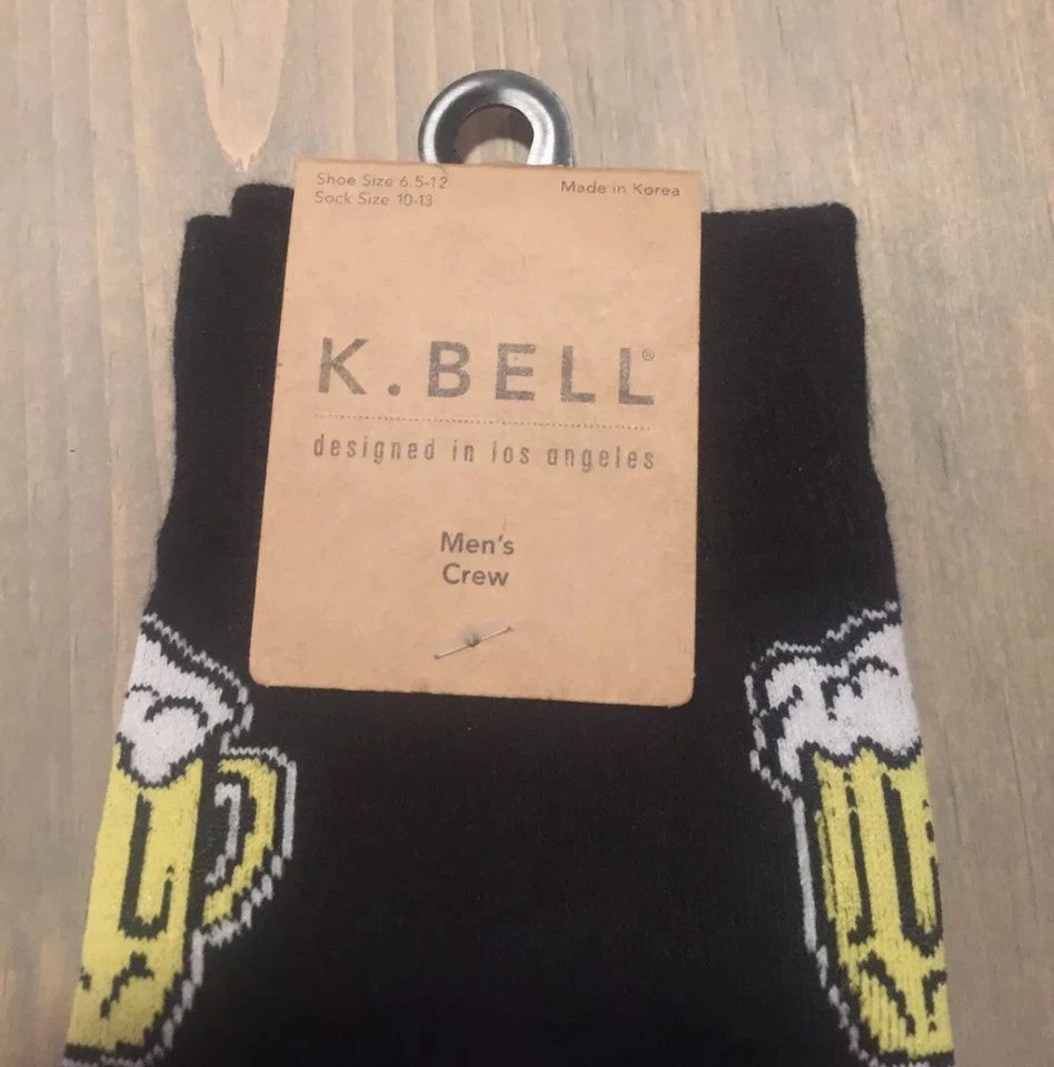 NUEVO CON ETIQUETAS K. Bell Para hombres Crew Estampado de Cerveza Gráfico Negro Algodón Calcetines 1 Par Talla: 10-13 Foto 2 de 4