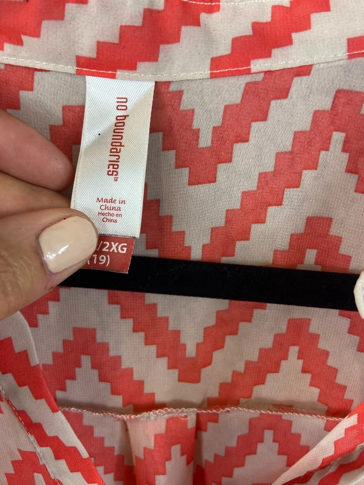 blusa estilo túnica vermelha e cram shear roll tap padrão chevron feminina tamanho 2XL - Imagem 3 de 4