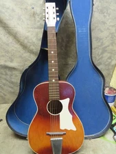 Vintage AIRLINE Acoustic Guitar Made in USA with Case