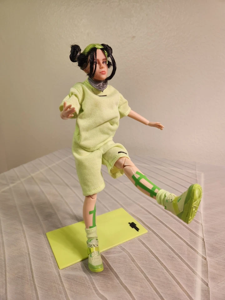 Billie Eilish LA Live 10.5" Fashion Doll w/ Stand — Playmates Concert Music Doll - Image 3 of 4