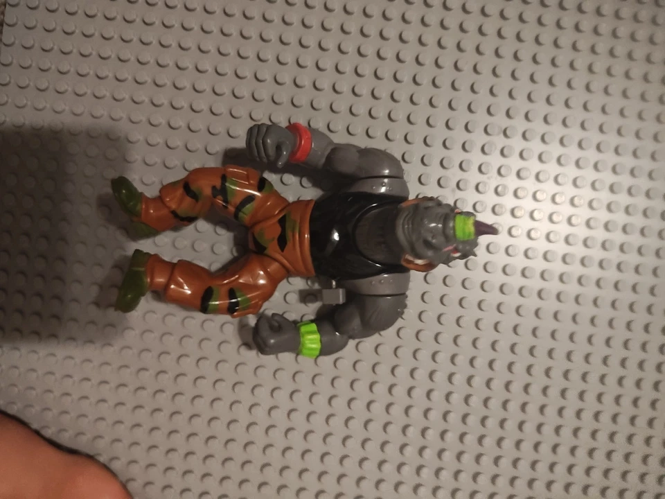 4 Piece Ninja Turtle Vintage Set Includes Bebop Rock Steady Leonardo And Raphael - Image 4 of 4