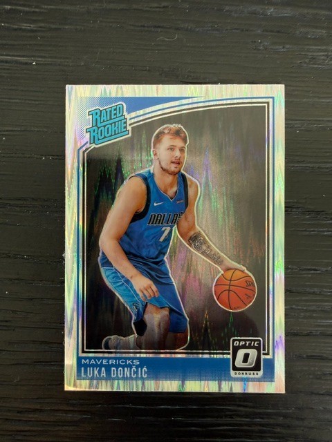 2018 Optic Shock Prizm #177 Mavericks Luka Doncic ROOKIE MT
