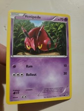 2011 Venipede Pokemon Card 62/114 Black & White Nintendo 70hp