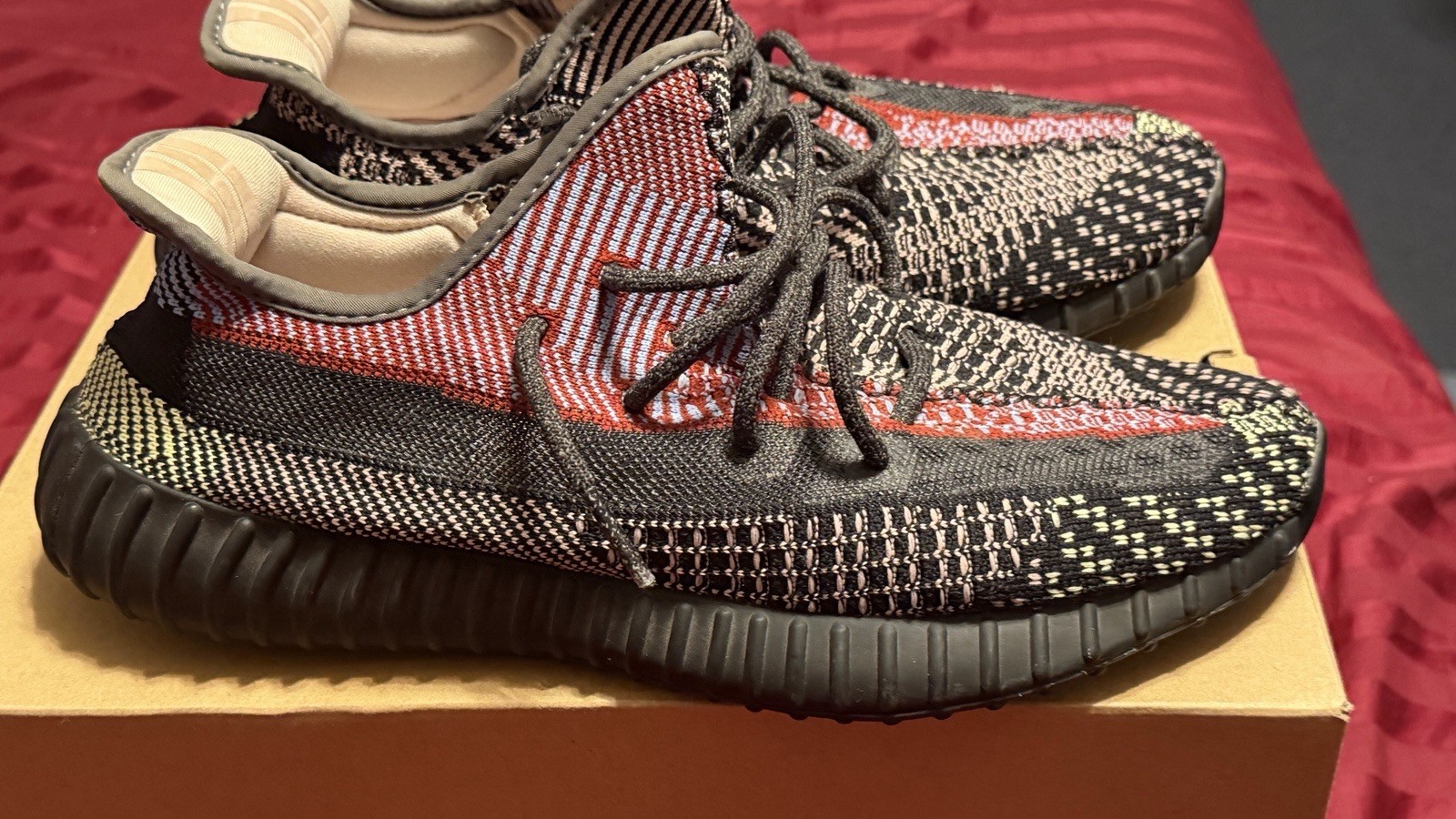 adidas Yeezy Boost 350 V2 Yecheil Non-Reflective Size 11 thumbnail 2