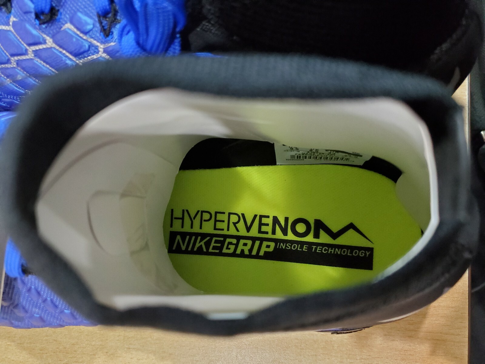 hypervenom nike grip insole technology
