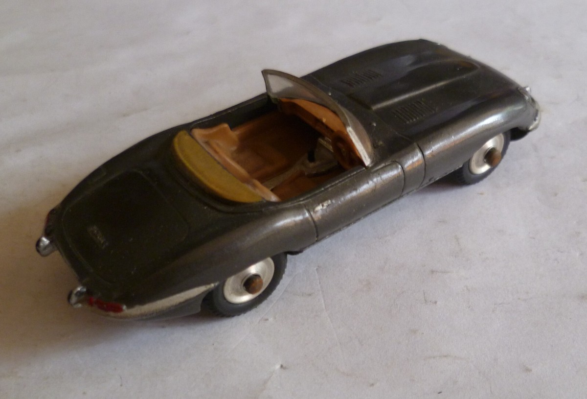 Corgi Toys Jaguar E-Type #307 | eBay