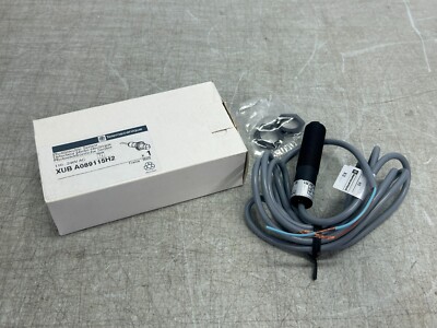 Telemecanique XUB A089115 Photoelectric Sensor 3-5cm Range N.O. 110-240Vac NEW