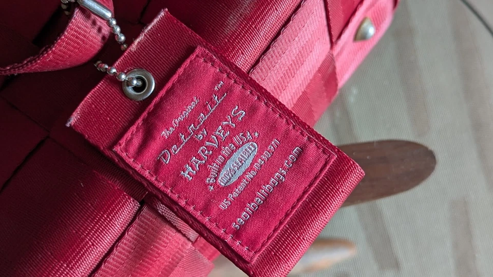 Harvey's "Detroit" Seat Belt Bag Original Purse vintage RED! made in USA - Image 2 of 4