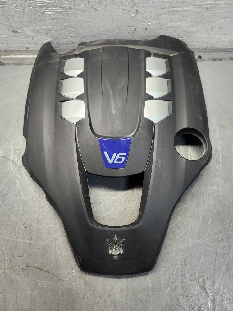 Maserati Ghibli 2017 Engine cover