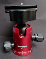 MeFOTO Q1 Ballhead Red Never Used