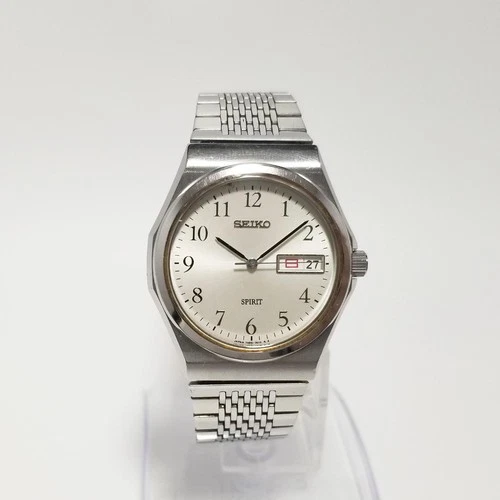 SEIKO SPIRIT 7N93-7000 Quartz Day Date Watch Silver Dial Battery Replaced - Picture 1 of 3
