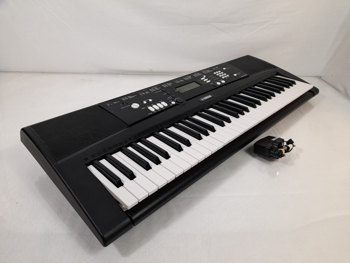 Yamaha EZ-220 Digital Keyboard with 61 Keys Black for sale