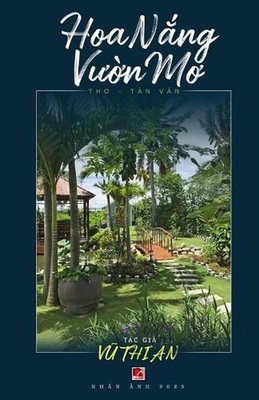 Hoa Nng Vn M (softcover - color) by Vu Thi an (Vietnamese) Paperback Book