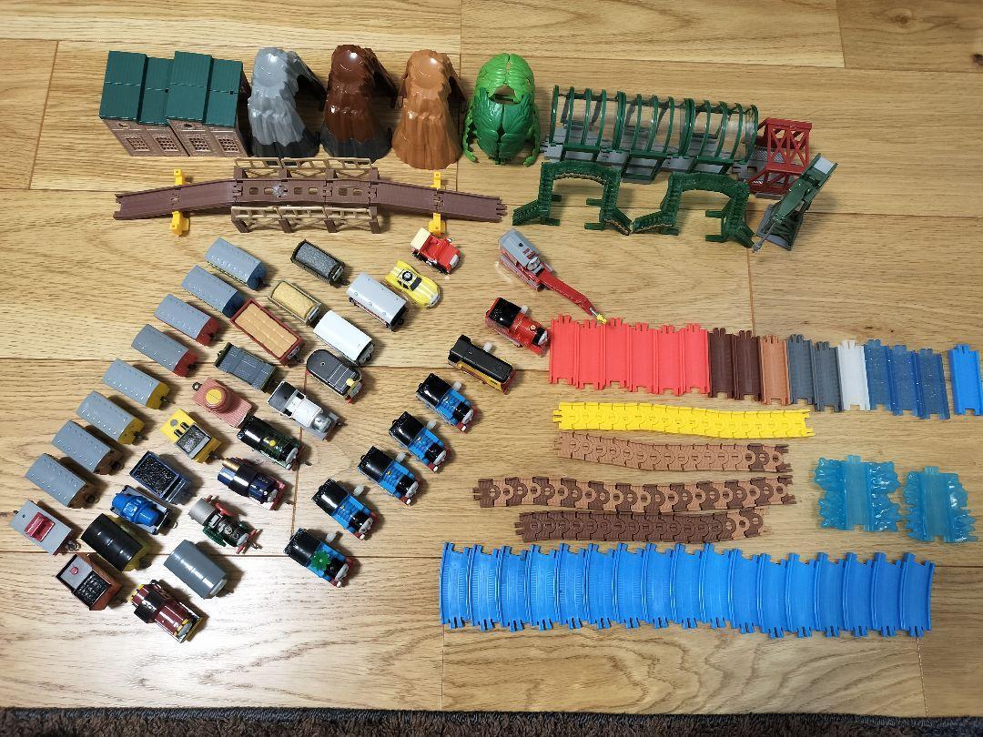 TOMY Thomas Friends Capsule Plarail Gacha Gashapon Toy Lot Bulk N-0316