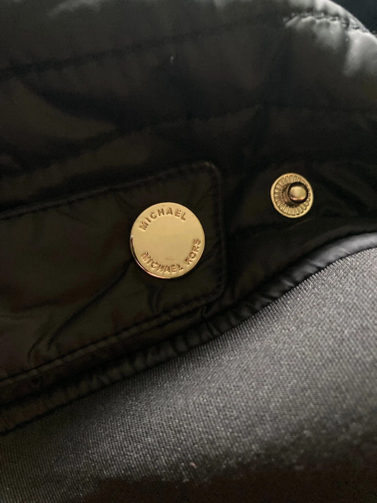 Giacca trapuntata media mista Michael Kors taglia S con cappuccio e maniche in neopreen