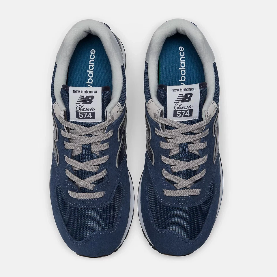 New Balance 574 Core En Azul Oscuro Todas Las Tallas Stock Limitado - Imagen 4 de 4