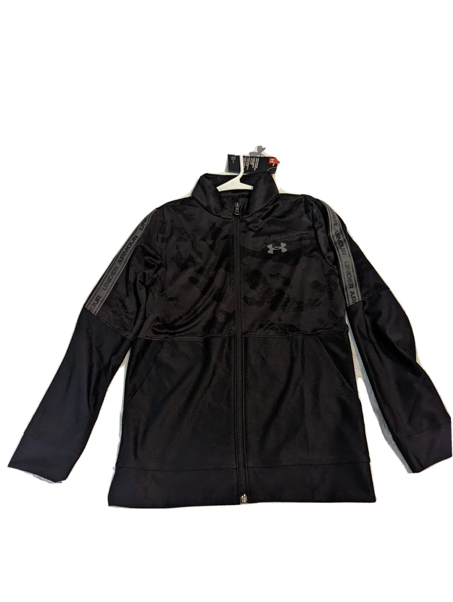 Brand New Youth Under Armour Black With Camo Print Light Weight