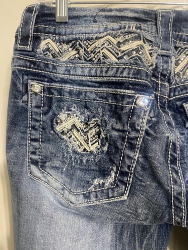 Pantalones de mezclilla Miss Me vintage para mujer talla 28 brillantes bolsillos traseros tiro bajo Y2K - Imagen 6 de 8
