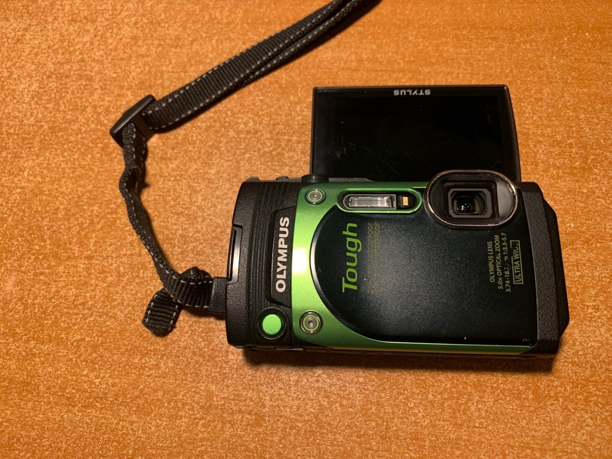OLYMPUS Stylus Tough TG-870 Digital Camera (SCREEN DEAD OLYMPUS Stylus Tough TG-870 Digital Camera (SCREEN DEAD