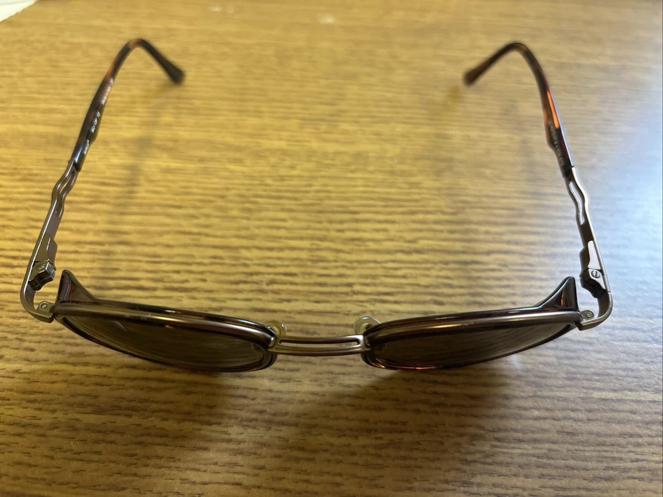 Gafas de sol italianas vintage Maui Jim con estuche rígido marrón Foto 4 de 4