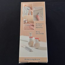 New Sealed Box Reusable Lint Roller Pet Hair Remover with Self Cleaning Base