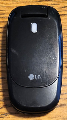 LG 400G / LG400GB - Black ( Net10 ) Super Rare Phone w/ Sudoku + Battle Reversi
